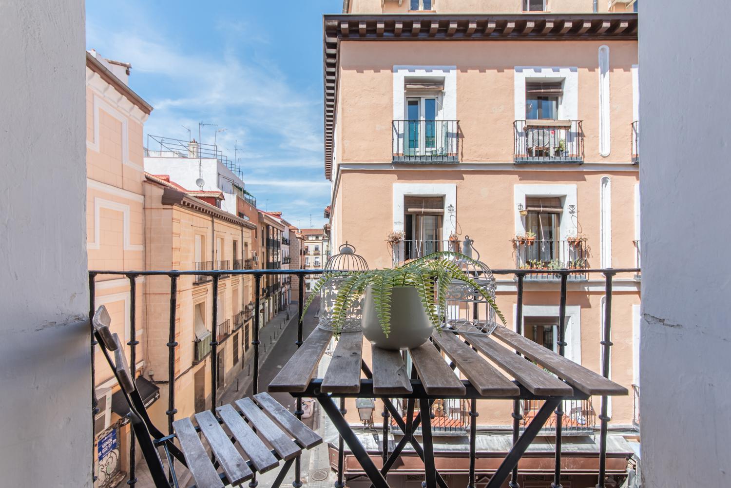 Vacavic Plaza Mayor Apartament Madrid Exterior photo
